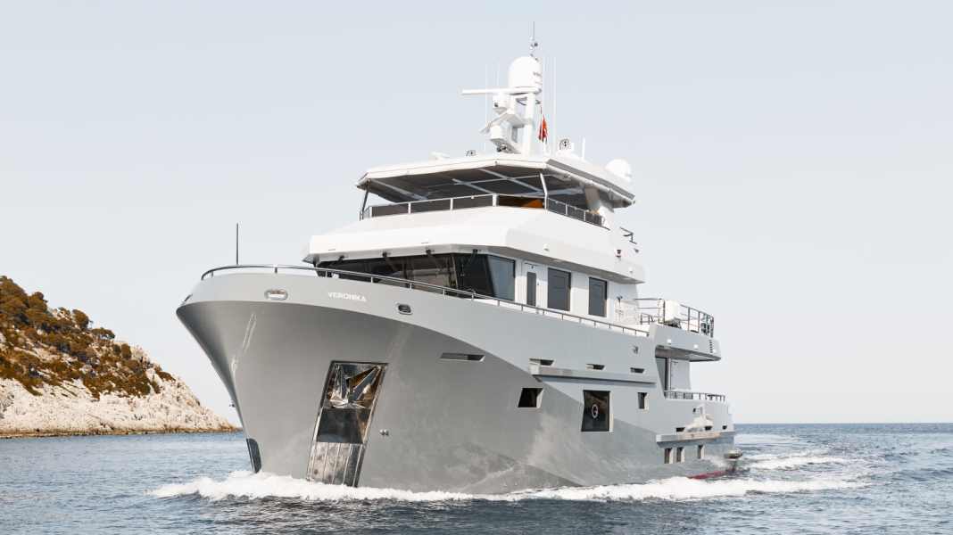 Bering 77 delivered