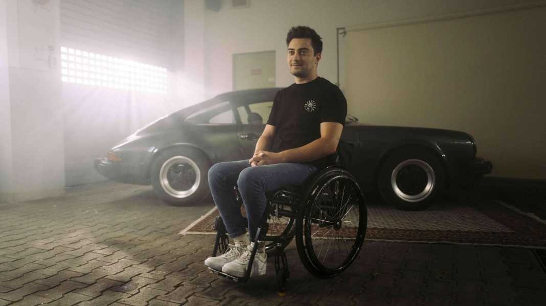 Träume können die Welt verändern: Vom Rollstuhl in den Porsche