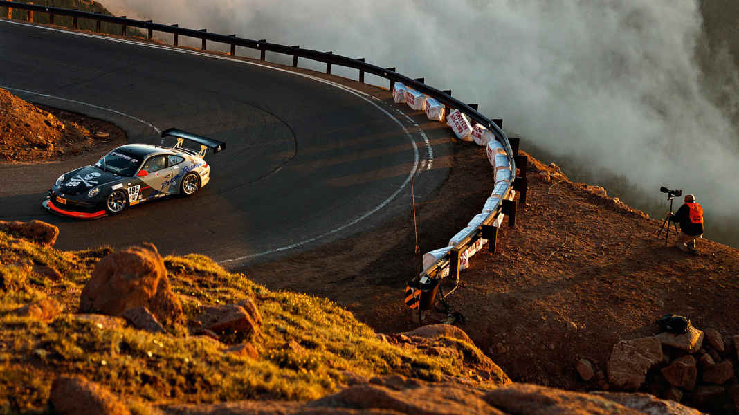 Porsche-Historie: Das Bergrennen in Pikes Peak – Berg-Fest