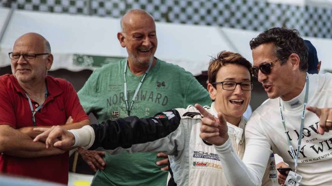 Porsche-Menschen: Kurs-Gewinn