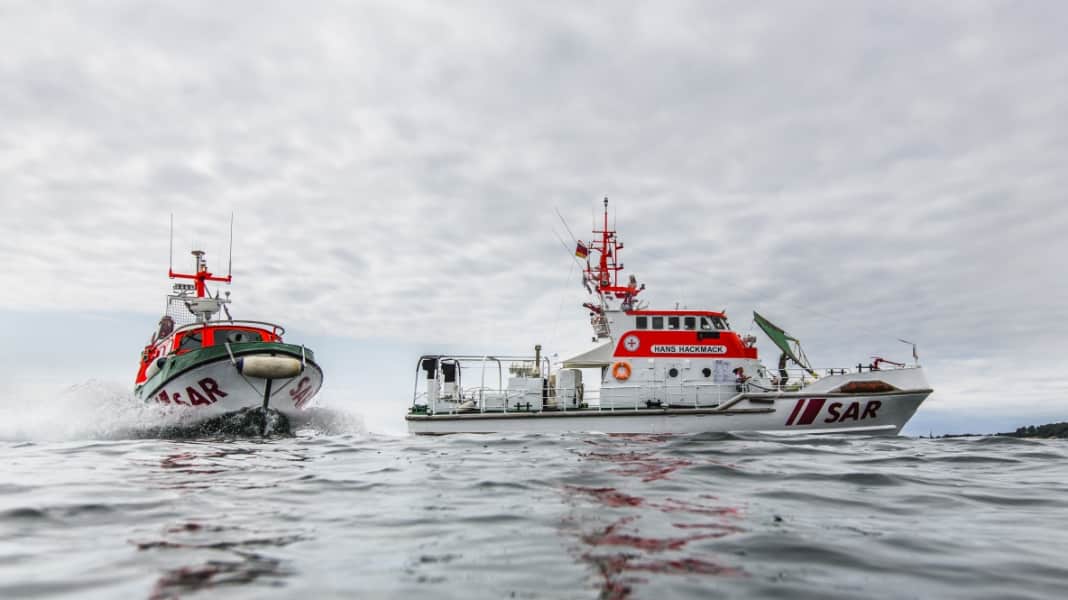 Sea rescuers ask for help