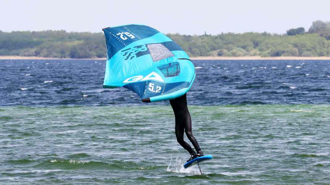 Günstiger Wingfoil-Allrounder? Der GA Cross Wing im Test