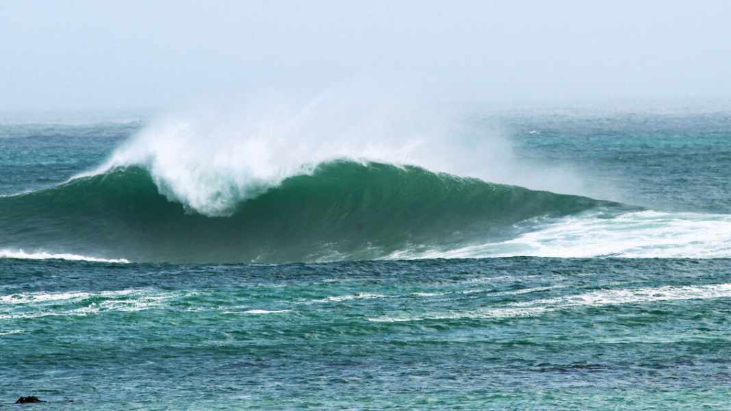 Part 1: SUP riding technique Wave: Wave science and surf