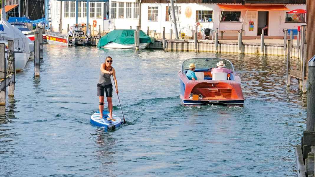 Vorfahrtsregeln und Gesetze: Wo ist SUP verboten? Wer hat Vorfahrt?