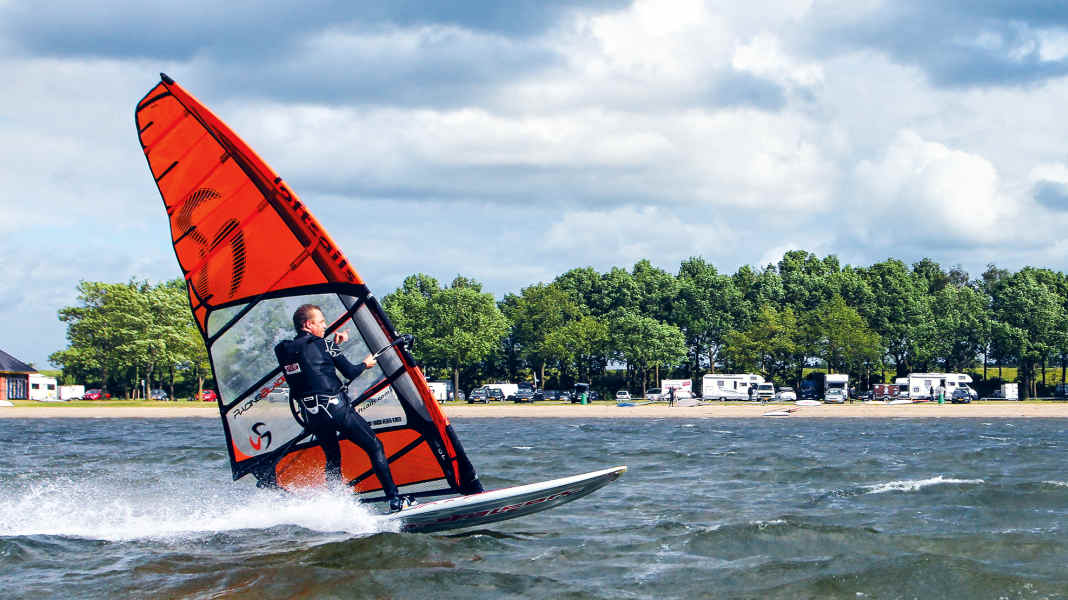 Windsurfing spots Gooimeer & Veluwemeer: Still waters are deep...