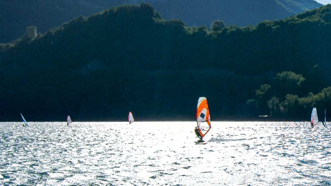 Lago di Cavazzo - the best windsurfing spots at a glance