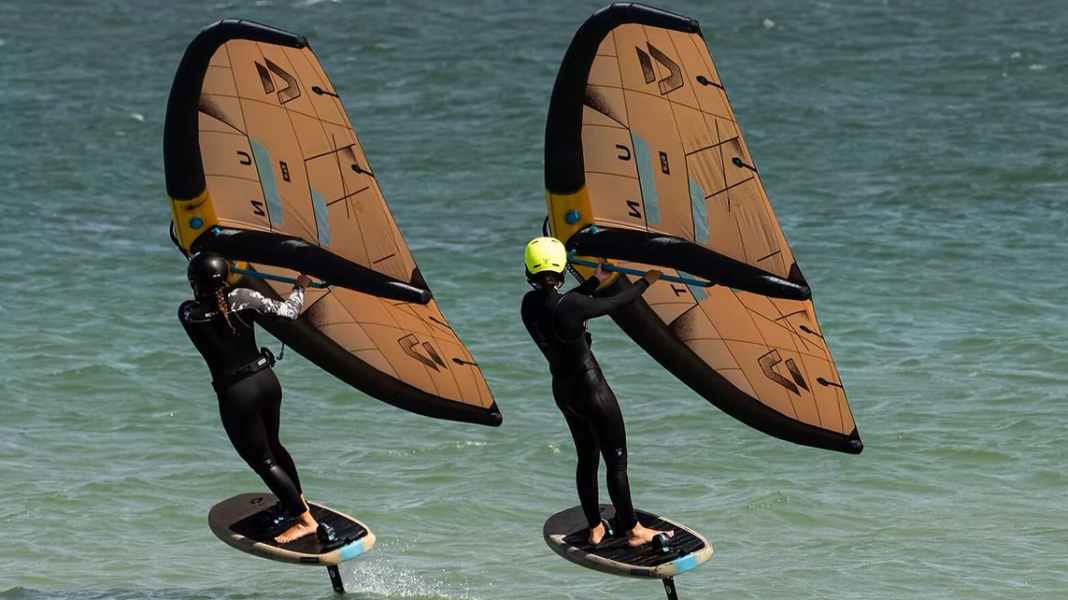 Neuseenland Leipzig: Wingfoil-Regatta und Duotone Testival am Cospudener See
