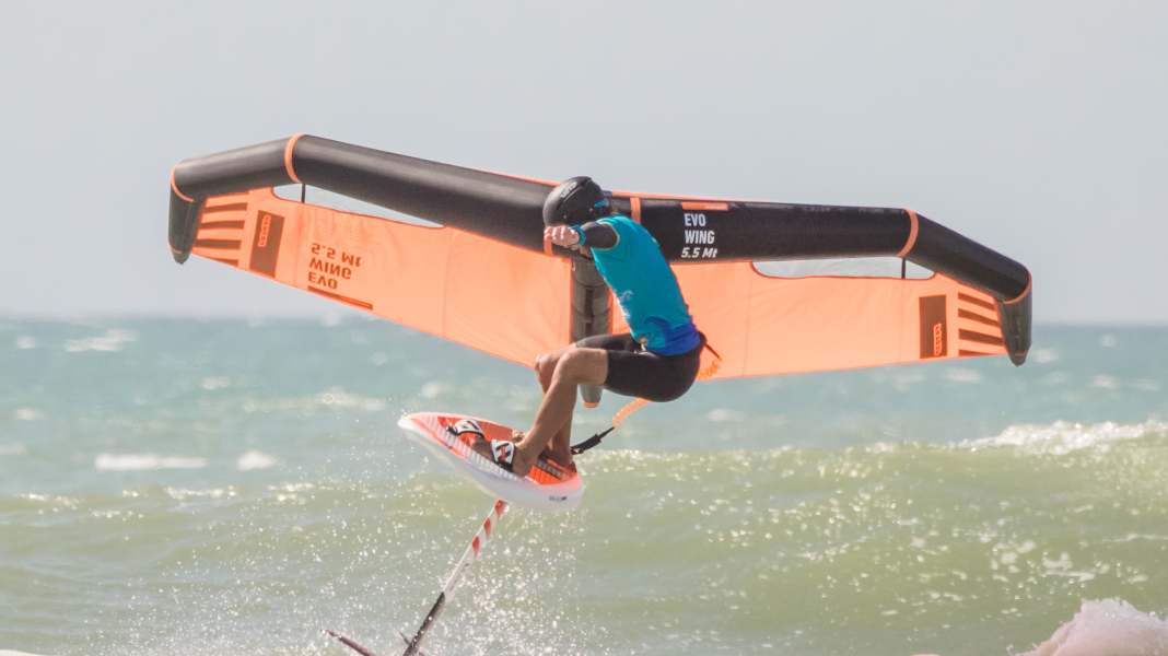 Livestream: Wingfoiler kämpfen um die Wave-Krone beim World Cup Dakhla