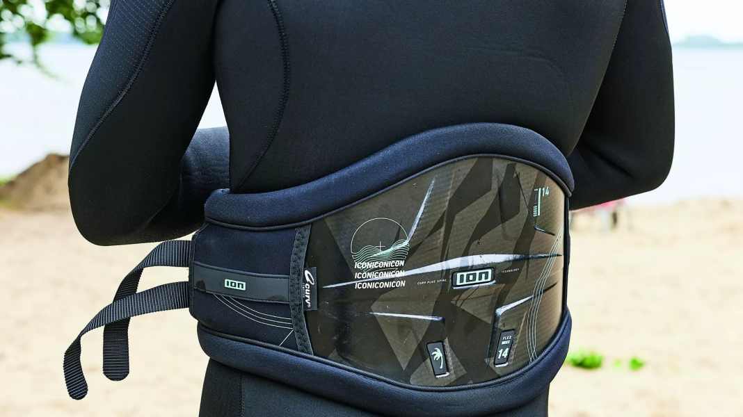 Short test 2022: Trapeze ION Icon Curv - hard shell, soft core?