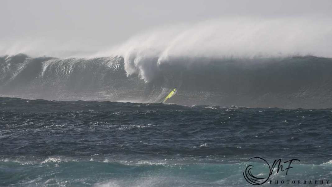 Big Days: Atlantic low Therese sends monster swell to the Canary Islands