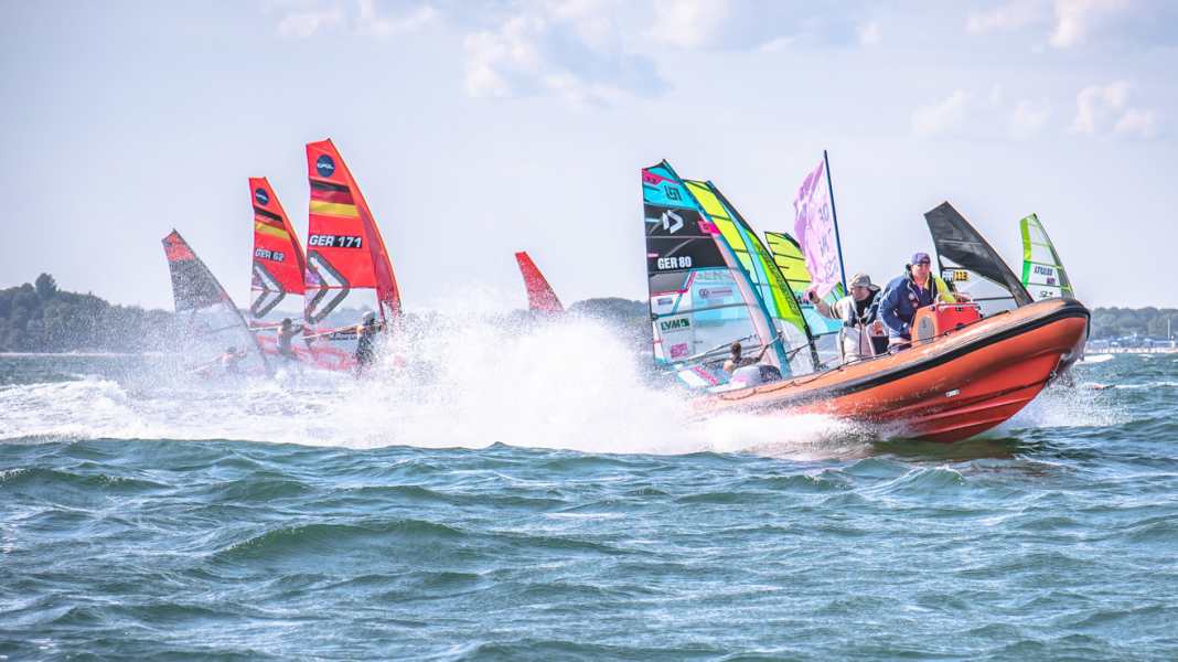 Jedermann-Regatta: Viel Wind und Welle beim “Racer of the Sea”