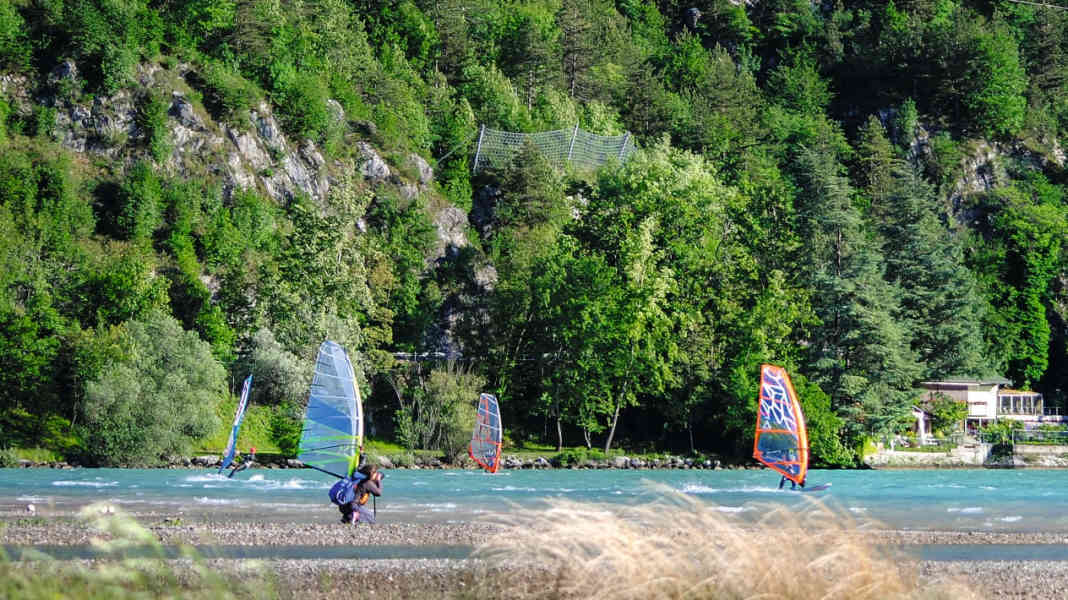 Italy: Spot Guide Lago di Cavazzo