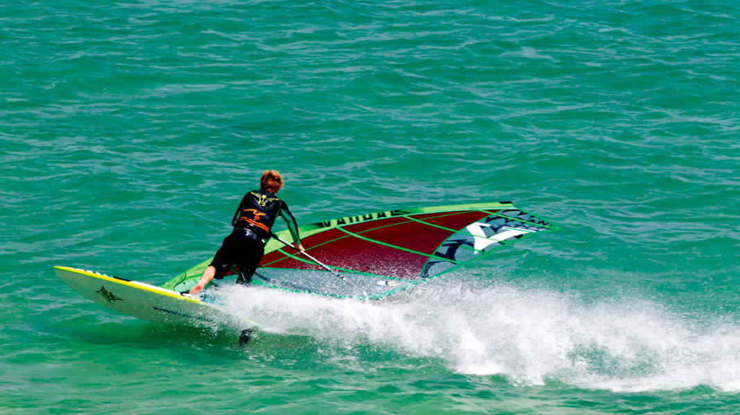 Test 2014: JP-Australia X-Cite Ride Plus 135 FWS | SURF