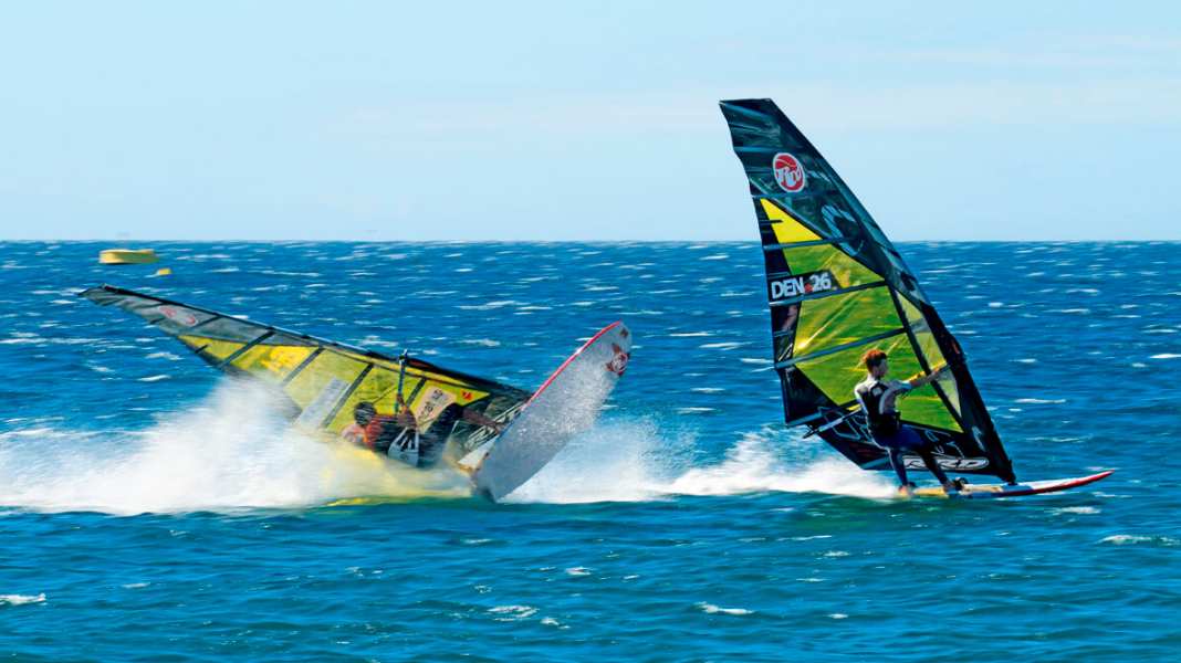 Vincent's workshop: Material adjustment in strong winds