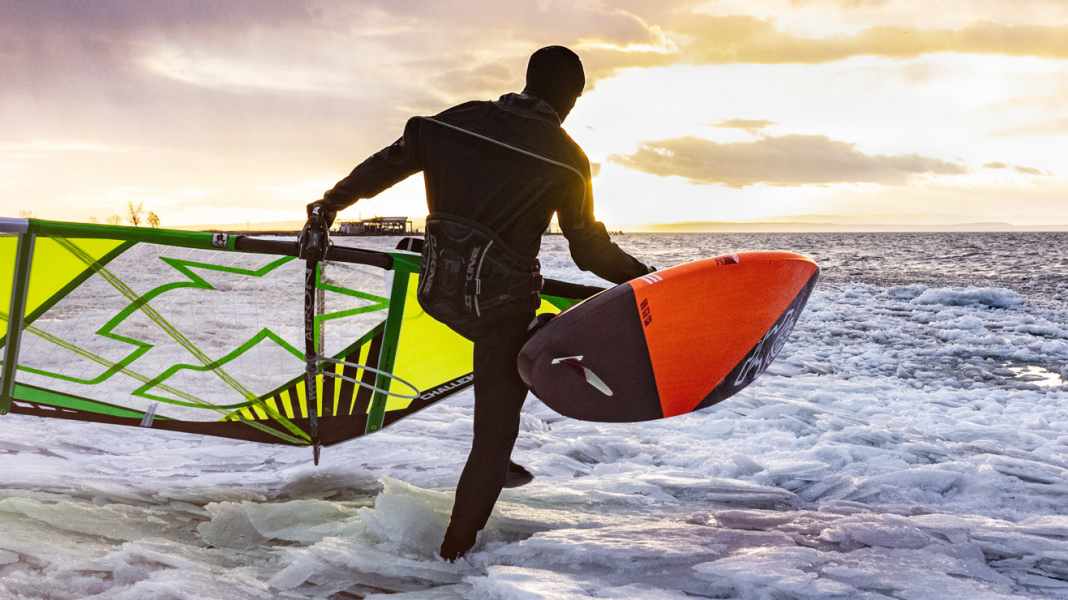 Wintersurfen: Im Winter aufs Wasser - das sagen Mediziner