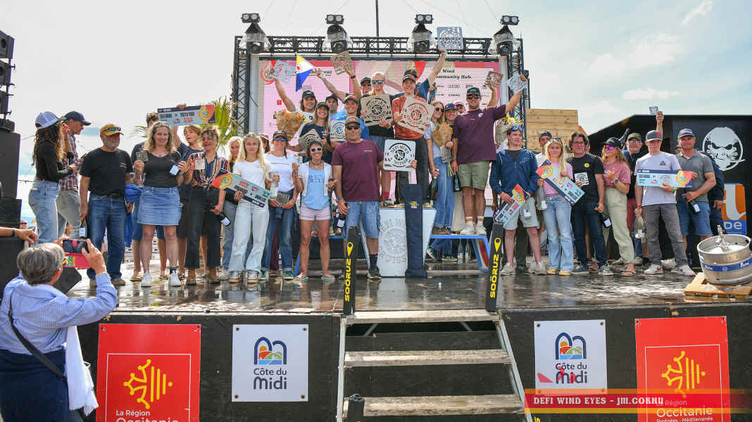 Defi Wind 2026: Nico Prien und Jenna Gibson gewinnen auf der Finne, Amado Vrieswijk und Justine Lemteyer siegen overall