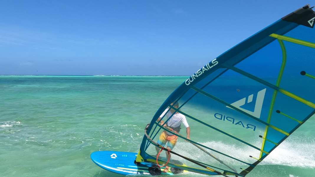 No Cam Freerace sail: GunSails Rapid 2025 in a special test
