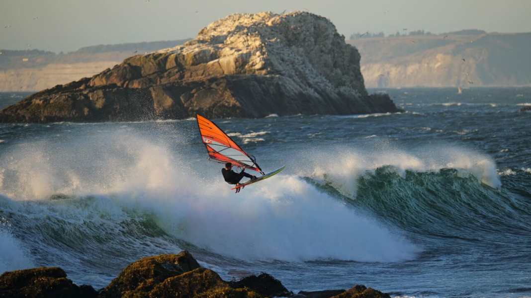 Action-Clip: Chile Friday - Windsurf-Action aus Matanzas