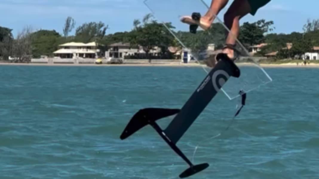 Wingsurf World: Vinni Martins and his glass foil board