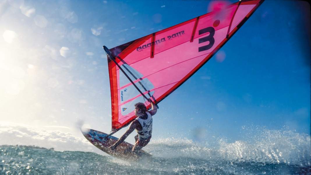RIP, Diamond Head, La Perouse: Drei sehenswerte Windsurf-Videos mit Robby Naish