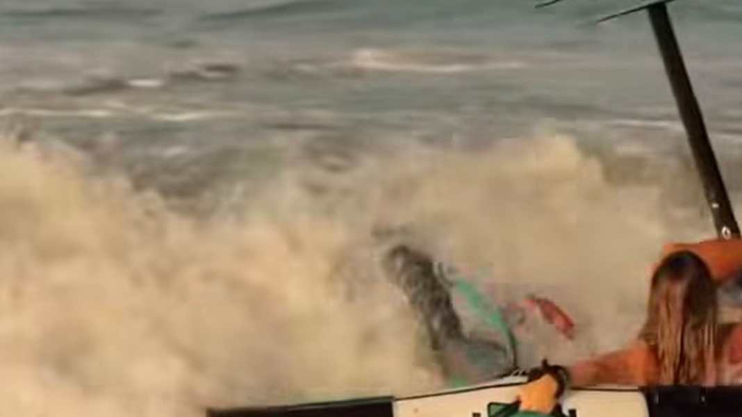 Wingsurf World: A new waveriding variation by Paula Novontna