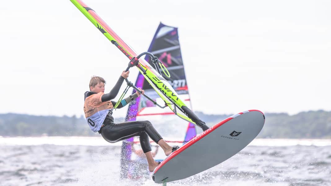 Sponsorship deal, sails, camp: special prizes for the next generation at the Racer of the Sea