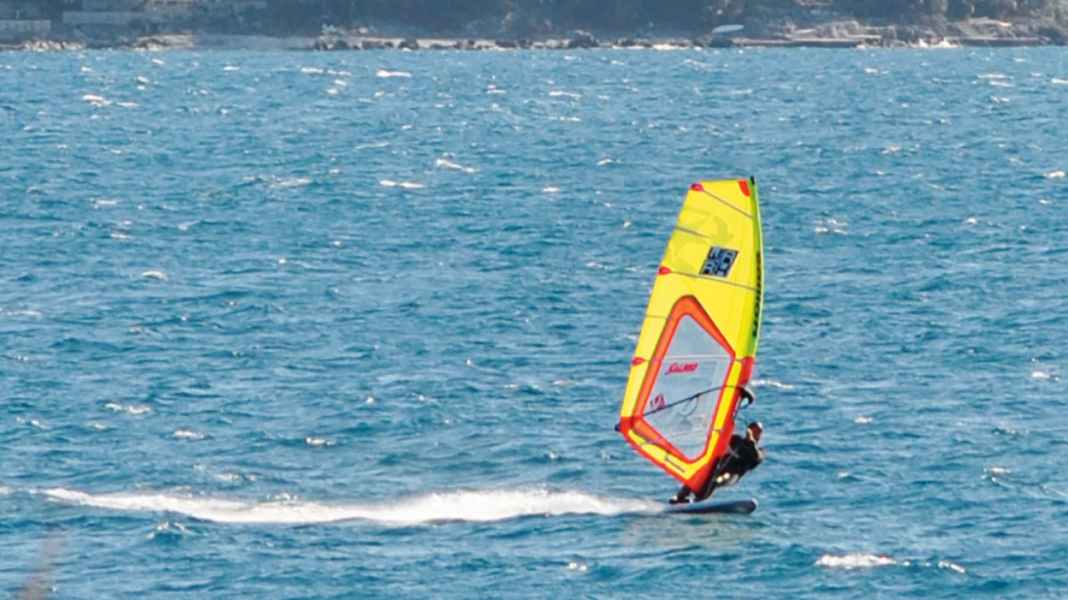 Kroatien: Surfen und SUPen nur noch bis 300 Meter vor der Küste?