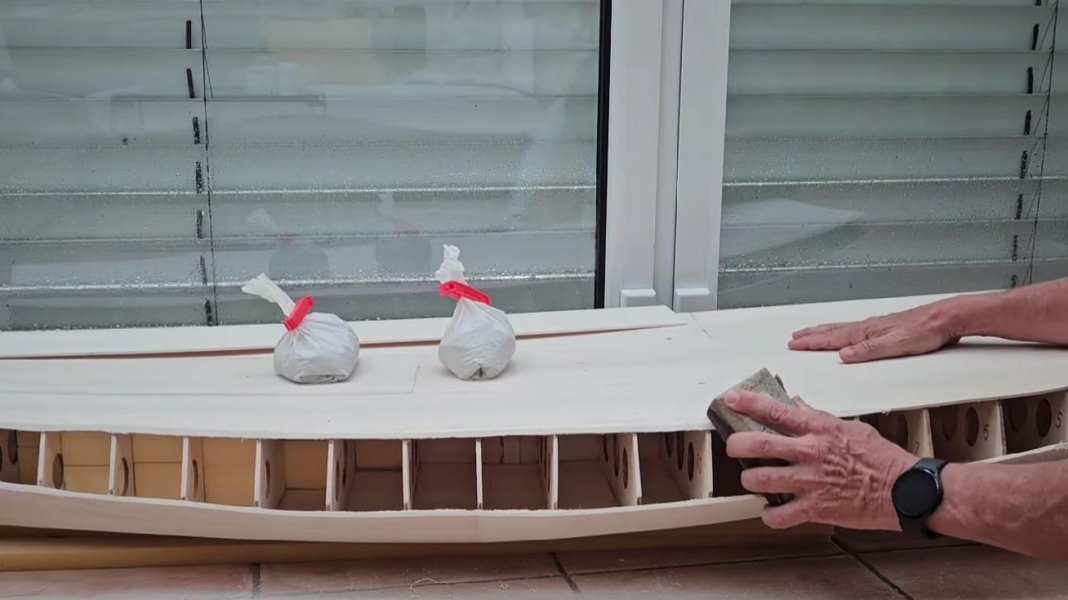 Creative and exciting: build your own wingfoil board