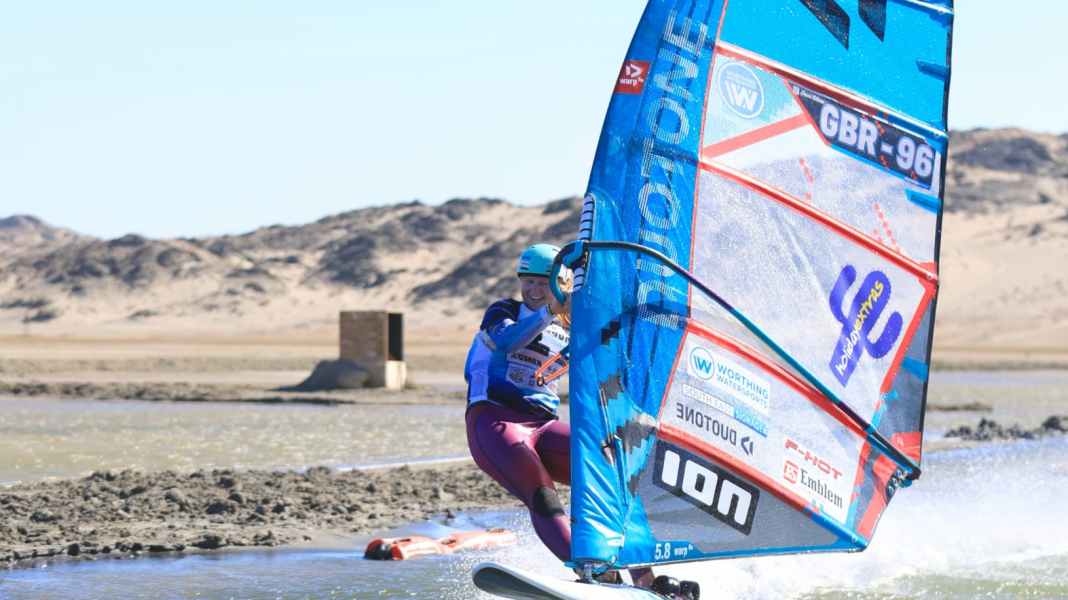 Lüderitz Speed Challenge: Jenna Gibson schraubt ihren Weltrekord weiter in die Höhe