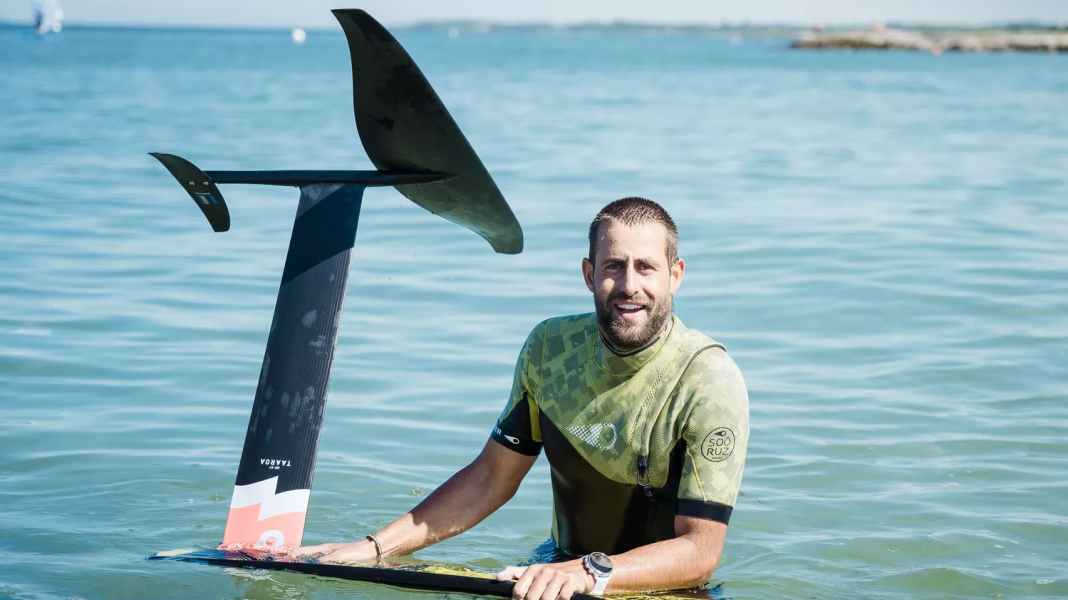 Taaroa comes with new foils - including self-flying ones!