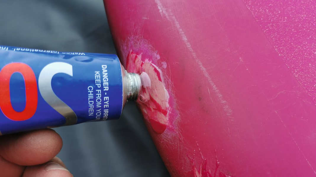 Board repair - quickly mend cracks and holes with Solarez