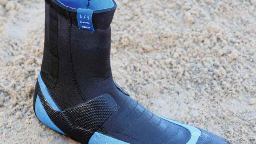 Winter surf shoe test - ION Plasma Boots