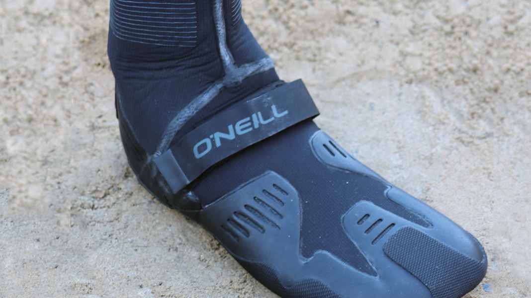 O'Neill Psycho Tech - Winter surf shoe test