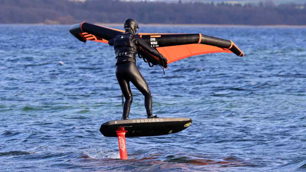 Axis BSC 970 – das Wingsurf Allround-Foil im Test