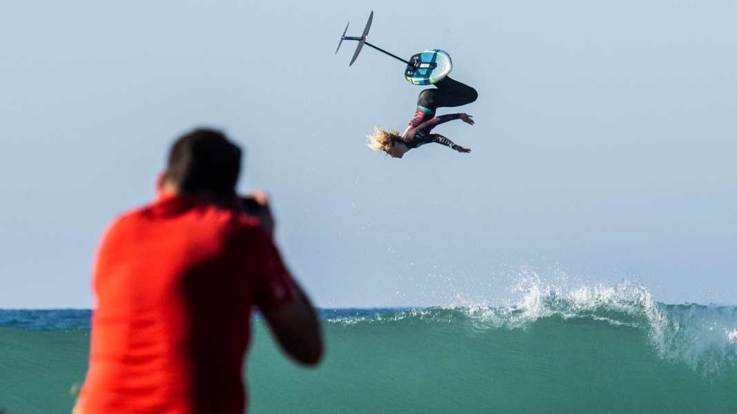 Tag 3 des GWA Tarifa Wing Pro – Guénolé siegt im Tow-in