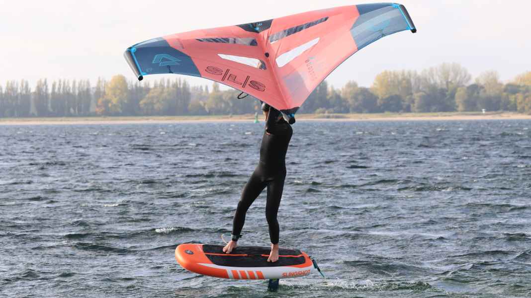 Slingshot I-Fly - the inflatable wingboard in the test