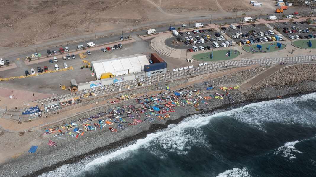 World Cup Pozo: Wingfoiler duellieren sich auf Gran Canaria