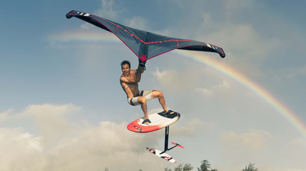 Reedin Superwing X - are the wings now made of foil?