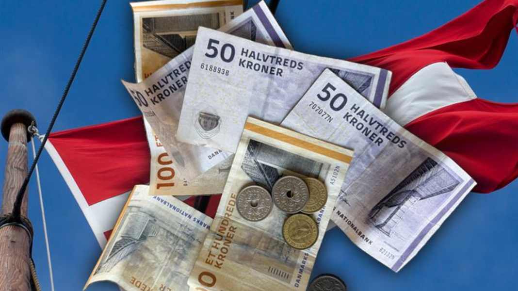 Frode finanziaria: Finti agenti di polizia derubano i circoli velici danesi