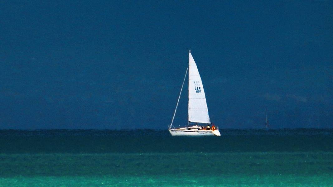 In distress at sea: Tragic boating accident on Lake Constance
