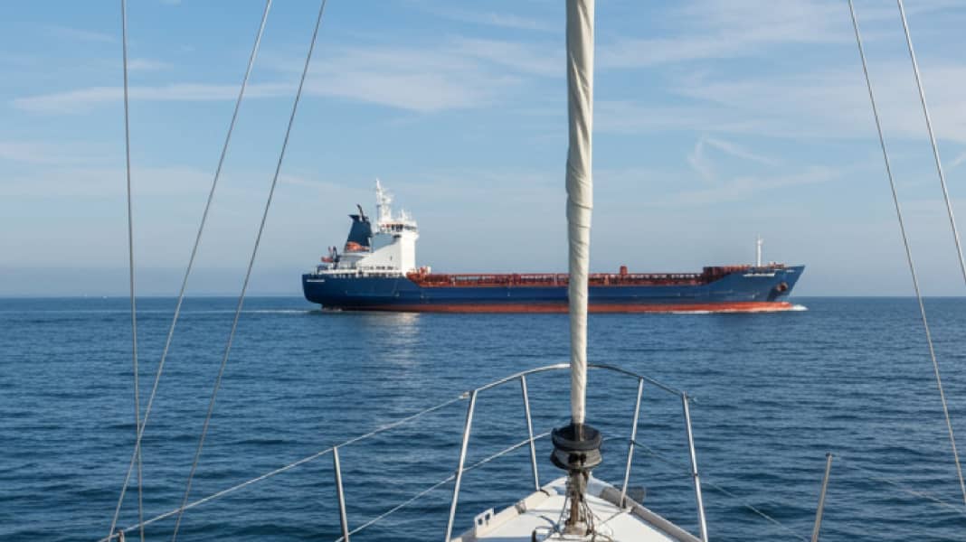 Praxis: Das Verkehrstrennungsgebiet - Einbahnwege für die Sicherheit