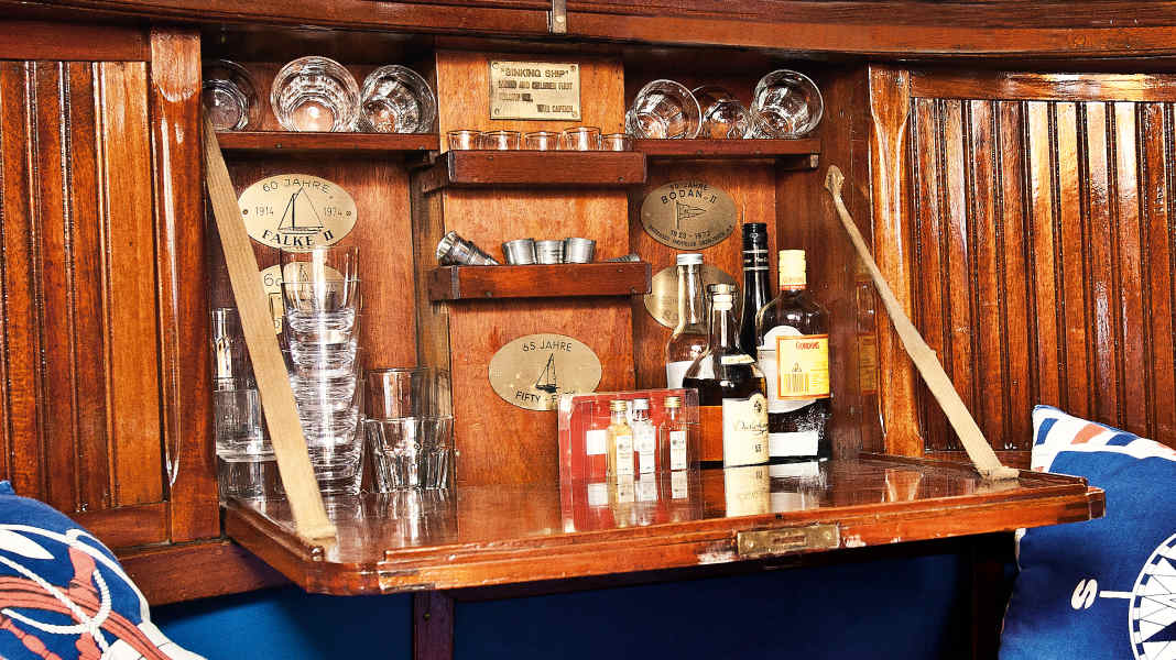 On-board drinks: these spirits turn the on-board bar into a sailor's pub