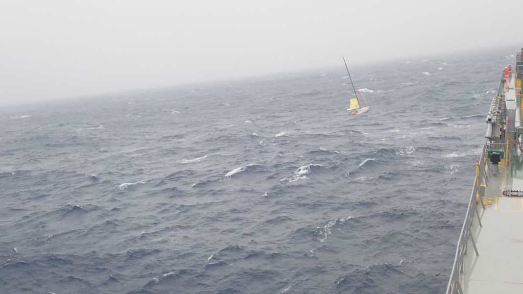Global Solo Challenge: velista monoguida salvato da un'emergenza in mare