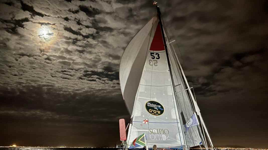 Golden Globe Race: Cape Town in the wake, Kirsten Neuschäfer in second place