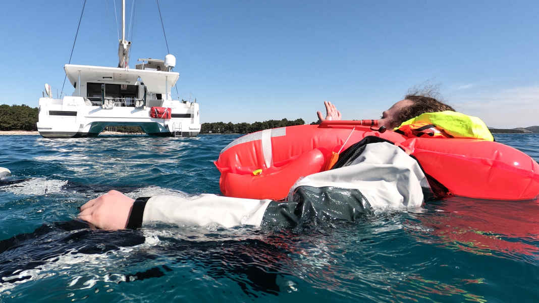 Controllo di sicurezza: l'equipaggiamento di sicurezza - il controllo salva la vita