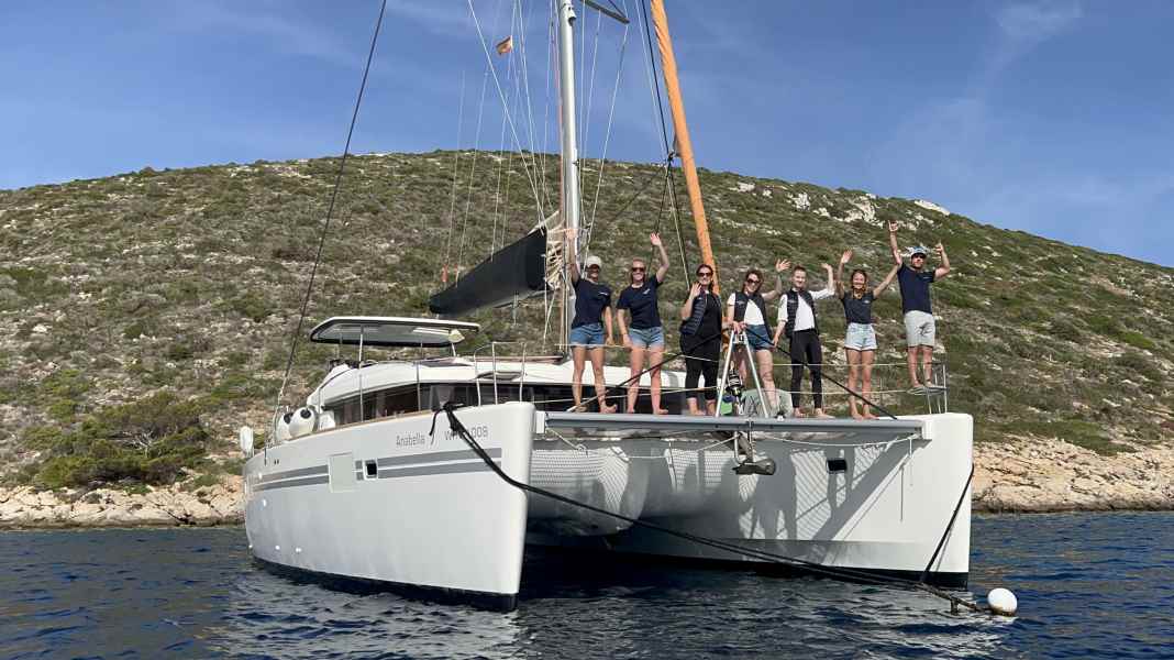 01ère porte du calendrier de l'Avent : GlobeSailor - Bon d'affrètement pour vos vacances en haute mer