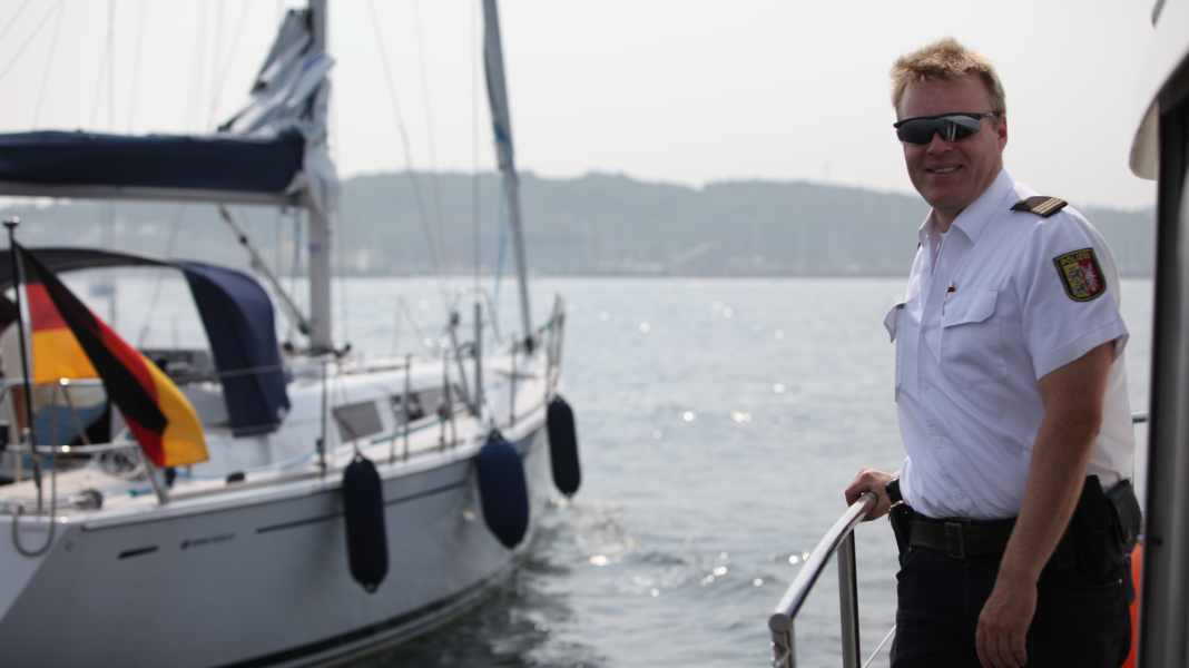 Police checks: Outdated nautical charts, missing labelling - sailors have to pay the price