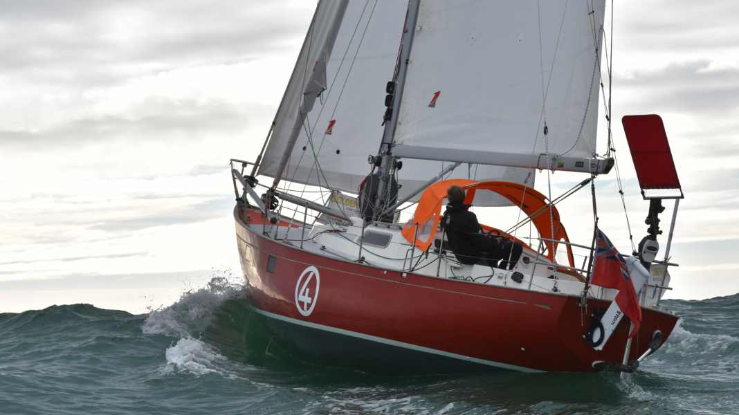 Golden Globe Race: Knockdown wirft Simon Curwen aus der Wertung