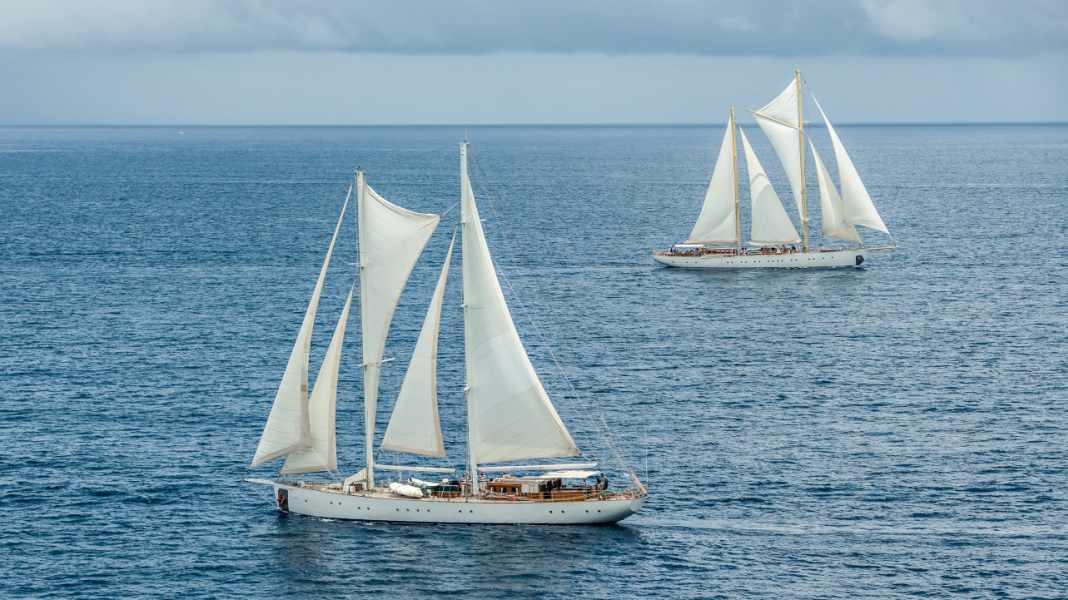 Inselhüpfen ab/an Antigua – Vielfalt pur & Antigua Classic Yacht Regatta
