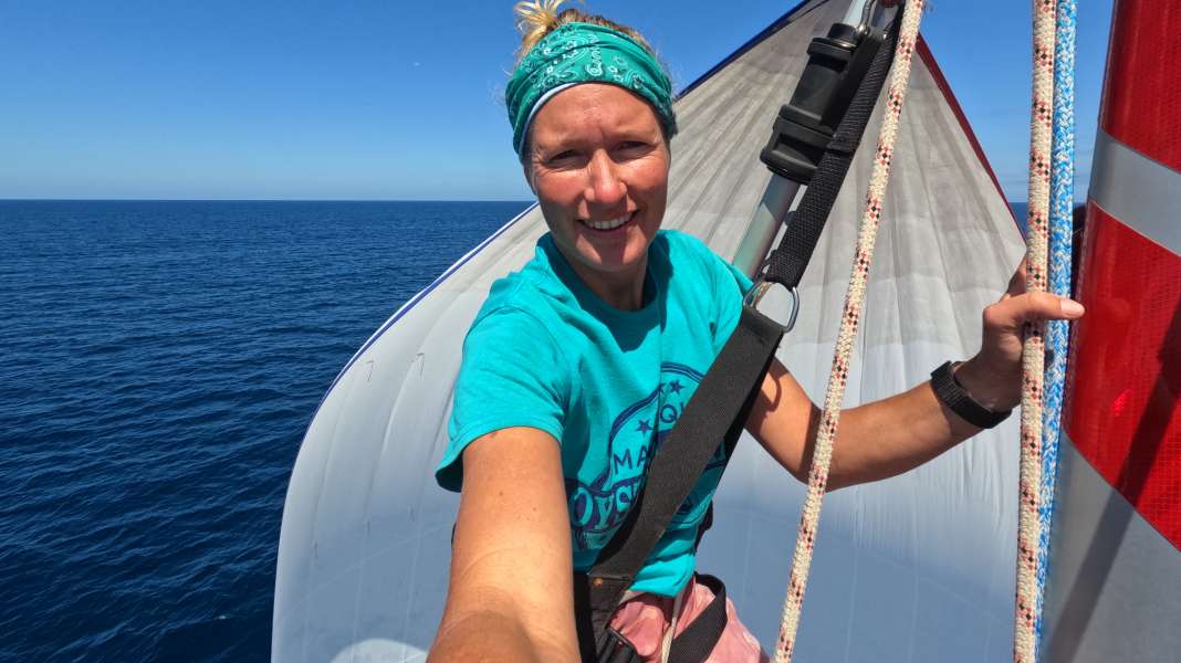 Circumnavigation: Kirsten Neuschäfer continues to lead the Golden Globe Race at Cape Horn